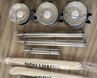 Novatron 440 Plus 3-Light Studio Photography Light/Flash Head 