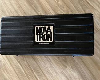 Novatron 600VR 4-Light Studio Photography Light/Flash Head $150