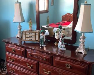 Dresser& Mirror