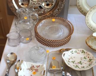Lots of china and glassware pieces.