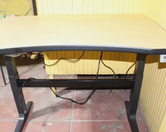 BUY IT NOW! $250.00.  WorkRite Ergonomics Logics-3-ok-wrk-360va-us electric adjustable sit/stand desk-table