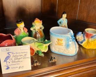 Lot 21: Vintage Glazed Ceramic Planters 