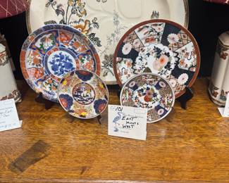 Lot 101: Brownfield Aesthetic “Texas Rose” Platter & Imari Plates