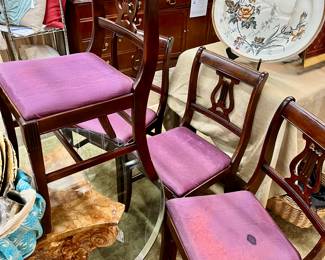 Lot 138: Four Vintage Mahogany Harp-Back Side Chairs 