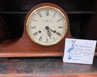 Lot 75: Howard Miller Mantle Clock