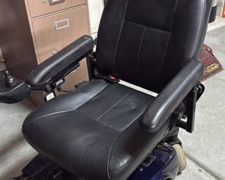 Pre sell item priced at 250. Invacare wheelchair.