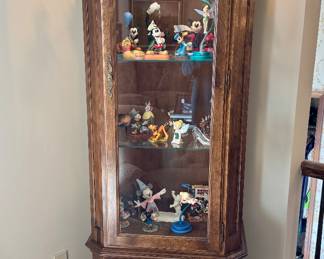 Ethen Allen Display Curio