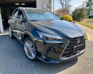 LUXERY MODEL!   2024 Lexis NX350 AWD.  Approx. 6,000