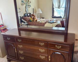 Ethan Allen five piece Cherrywood bedroom set