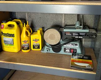 Odds and Ends and a FANTASTIC BELT/DELTA Disc Sander! LIKE NEW!