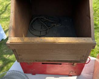 That little ice fishing seat is great with a cool vintage ruler attached to it