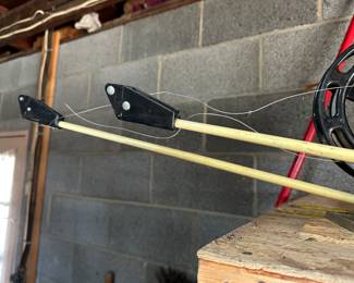 Two EXCELLENT downs riggers! Excellent condition!