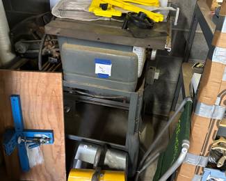 An awesome vintage craftsman tablesaw with all accessories