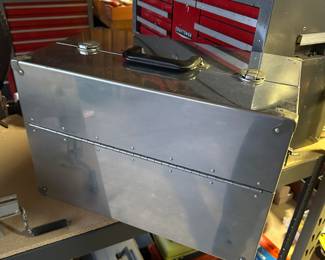 A FANTASTIC AND RARE VINTAGE D-Flite Aircraft Aluminum Precision Tool Chest! MINT MINT MINT! Never used!