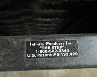 An EXCELLENT MINT Infinity Products “THE STEP” Portable Step!