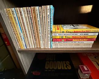 Serb of vintage Ridleys Believe It Or Not Books! Oldies But Goodies Record Albums!