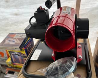 A FANTASTIC MINT UNUSED! We opened it too take the pic! MINI WOODWORKING Vaccuum cleaner Mobile Type! Small Bag Dust Collector! PERFECT!