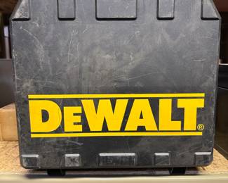 DeWalt 18V Drill! Mint in the original black metal case!
