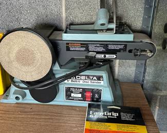 FANTASTIC DELTA Belt/Disc Sander! LIKE NEW!