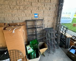 Lots of wire forms for all of your gardening vegetable needs