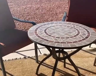 Comfortable chairs and sturdy tables