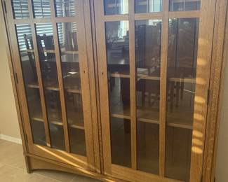 Stickley Mission Twodoor Oak bookcase /stain glass doors.