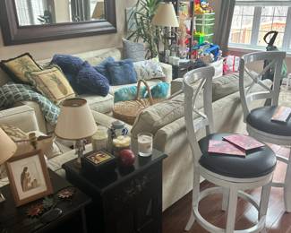 Oversized sofa, loveseat, and chair