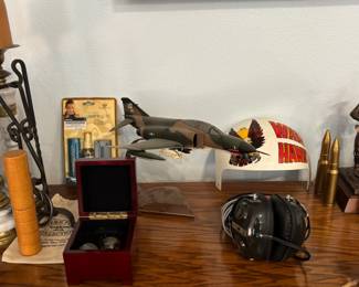 Nice group of USAF collectibles, desktop models, art face shield from pilot helmet and more.