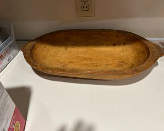 ANTIQUE DOUGH BOWL.