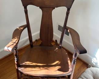 ANTIQUE ROCKER. $95.