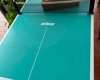 MINI PING PONG TABLE.