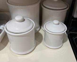 CANISTER SET.