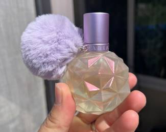Ariana Grande NEW