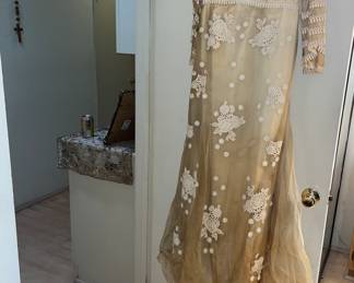 Vintage wedding dress (needs a good whitening soak)