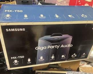 Samsung Giga Party Audio speaker 