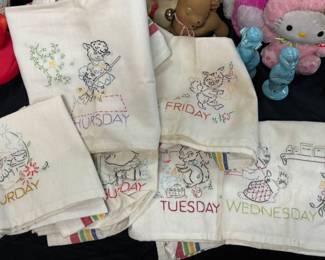Vintage embroidery Days of the Week linens 