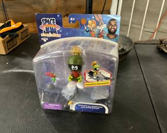 Space Jam a New Legacy Marvin the Martian Action Figure w/Spaceship