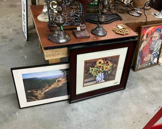 Framed Scenery Print & Daisy Print