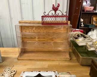 Red Rooster Single Wall Rack & Wood and Acrylic Display Case