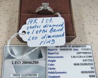 14K Leo Diamond Ring