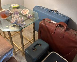Vintage brass Coffee table and end tables