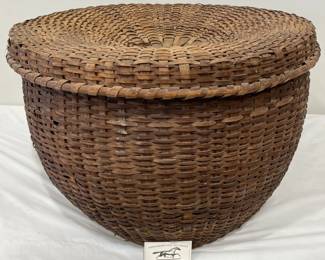 Large Round Basket with Lid