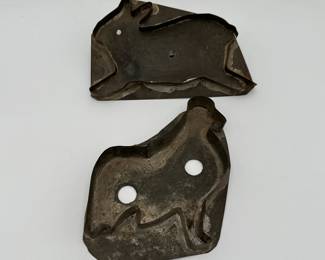 Large Rabbit and Rooster Cookie Cutters