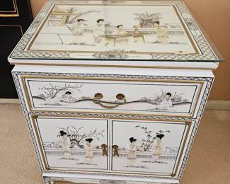 White Lacquer & Mother Of Pearl Chinese Bedside Table