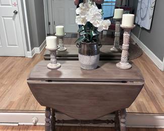 Wooden Drop leaf entry/ accent table 