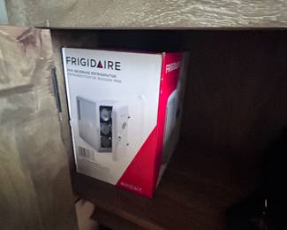 Frigidaire mini fridges