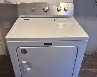 Commercial heavy duty Maytag dryer barely used just bought last year
