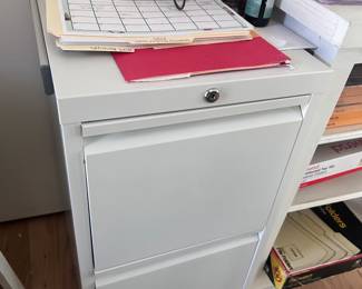 2 drawer file cabinet with lock 