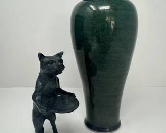107 GreenSpeckledGlazeCeramicVaseCastMetalButlerCat