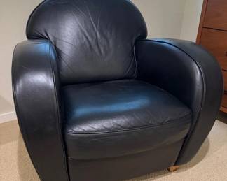 48 ContemporaryItalianBlackLeatherArmchairSolidWoodBase